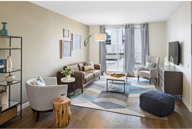 Photo - 411 D St Unit S1