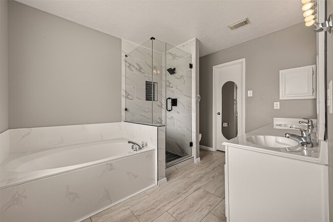 Photo - 22619 Old Church Ln