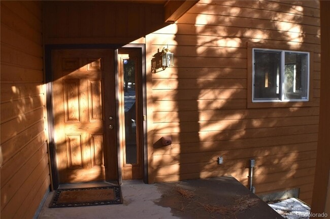 Photo - 14540 Rosholt Loop