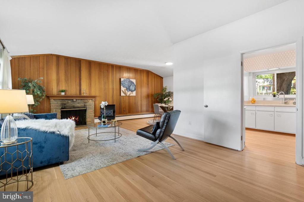 Photo - 1006 Strout St