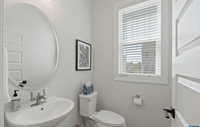 Photo - 805 Park Ridge Dr