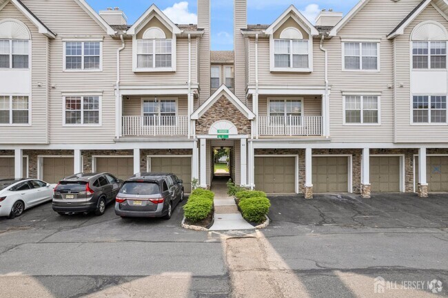 Building Photo - 51 Inverness Dr Rental