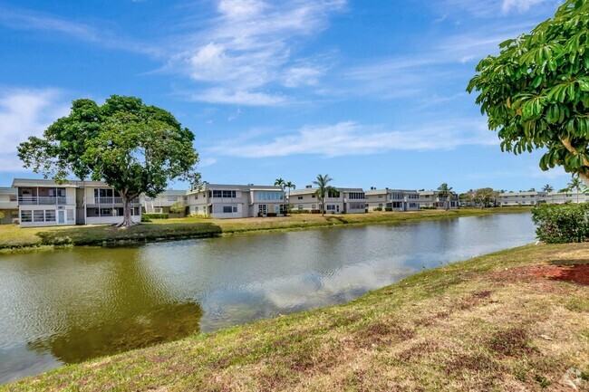 Building Photo - 297 Monaco Way Unit G Rental