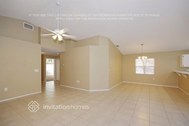 447 Emerald Cove Loop