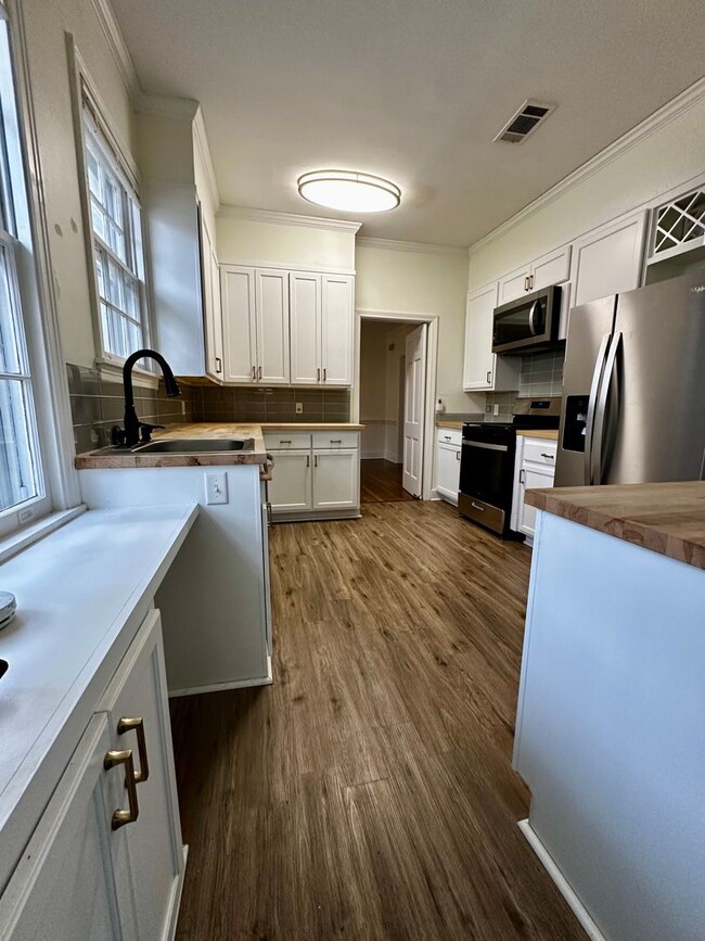 Photo - COMING SOON!!! Beautifully Renovated 3 bed/ 2 Bath in North Jackson