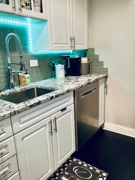 Photo - 1339 N Dearborn St Unit 4H