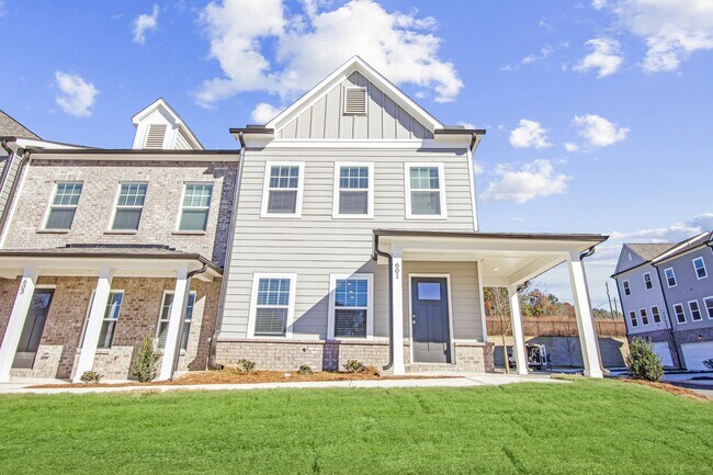 Photo - Mulberry Glen