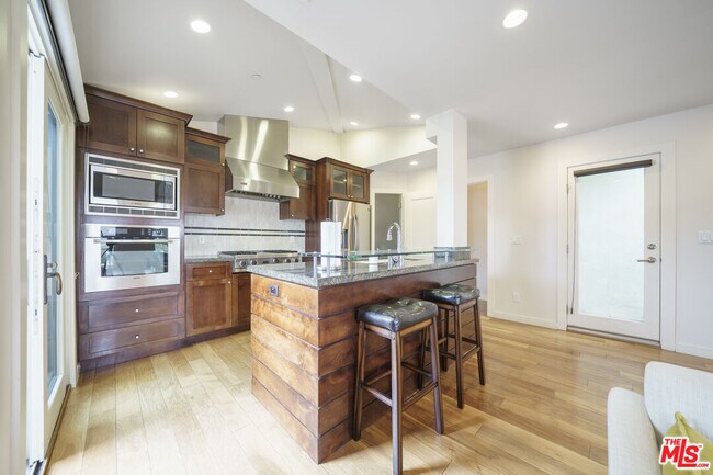 Photo - 642 Hermosa Ave House