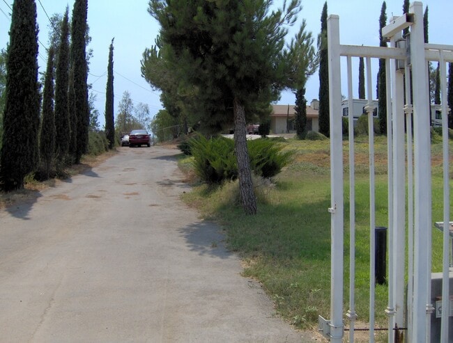 Photo - 21331 Rider St