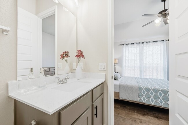 Photo - 2106 Stargrass Dr