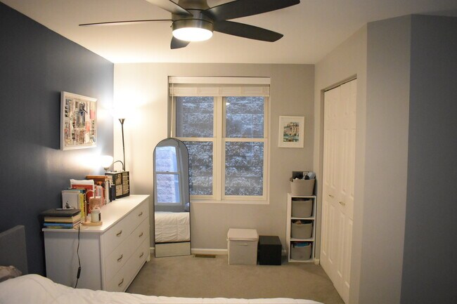 Photo - 2851 N Southport Ave Unit A