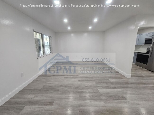 Casa Linda Apartments-3300 S Dixie Hwy