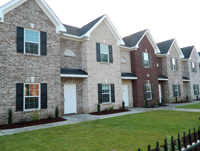 Stroud Townhomes - Stroud Townhomes