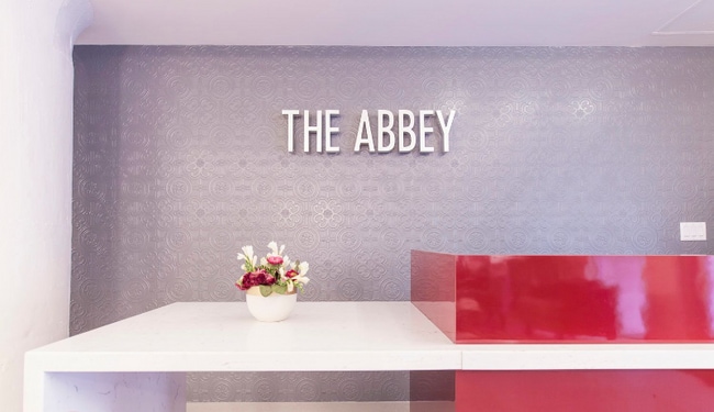 Photo - 3550 W 6th St Unidad Studio