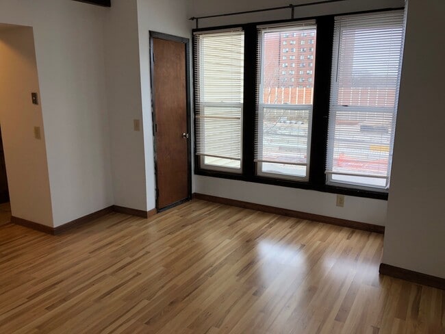 Photo - 2428 4th Ave