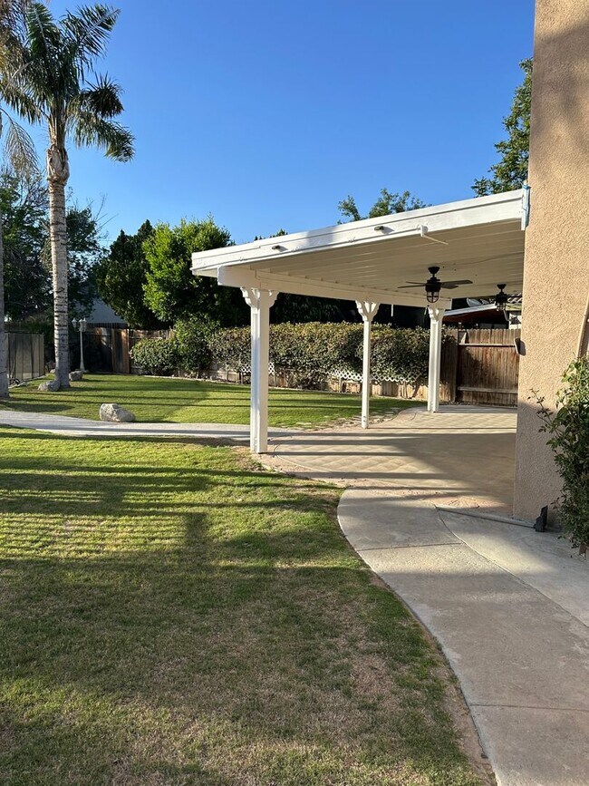 Two story home in Bakersfield House Rental in Bakersfield, CA