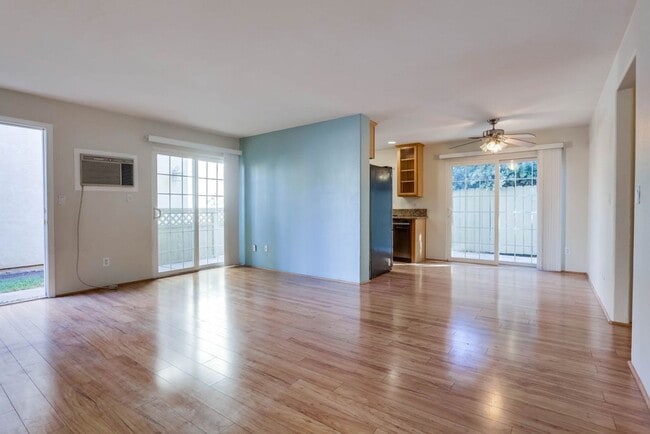Photo - 2 Bedroom Condo For Rent - El Cajon