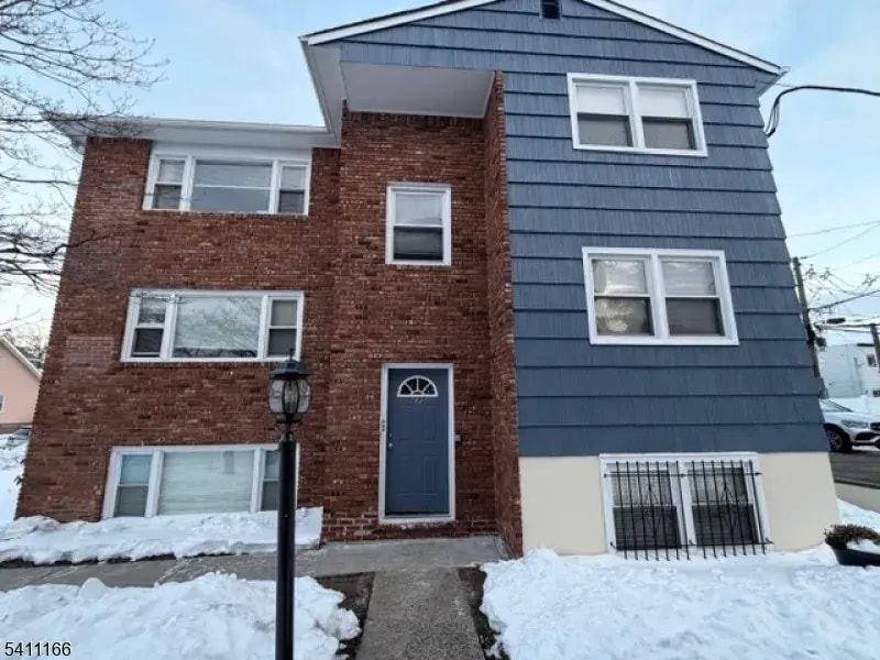 Photo - 275 Rhode Island Ave Unit 2nd