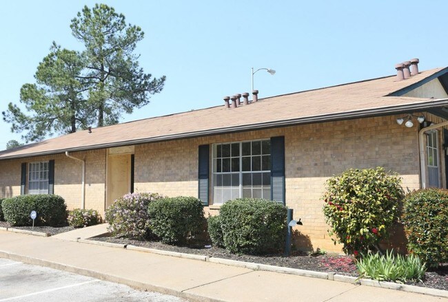 Leasing Office