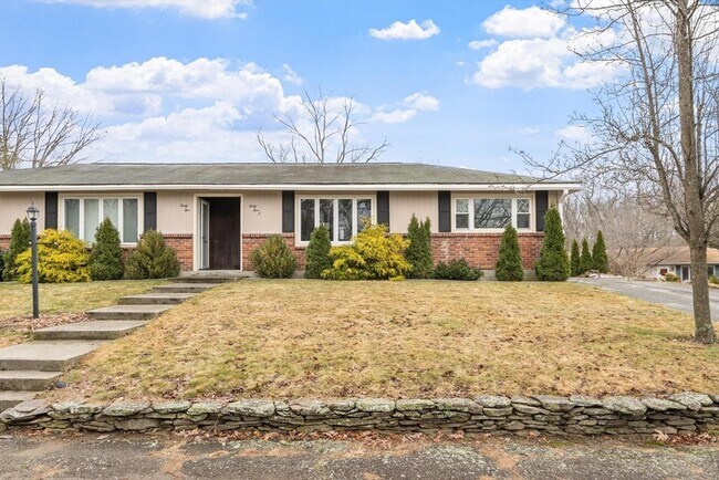 Photo - 45 Kinglet Dr