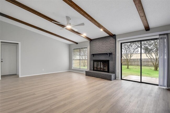 Photo - 5803 Lewood Dr