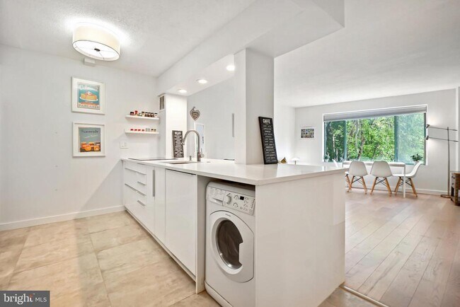 Photo - 2141 Wisconsin Ave NW Unit 103