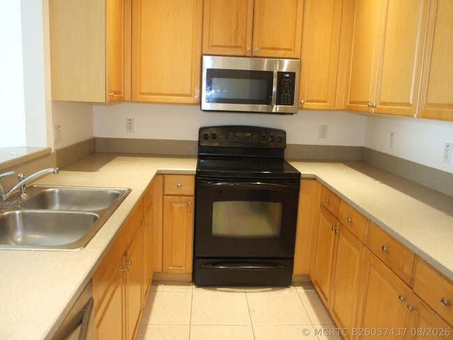 Photo - 1554 Limetree Bay Ave