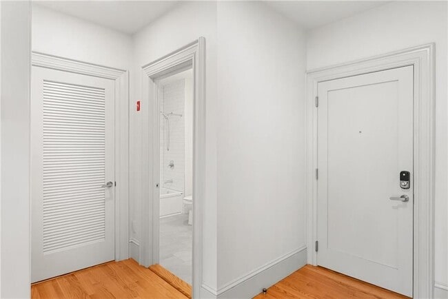 31 Parade St Unit 301