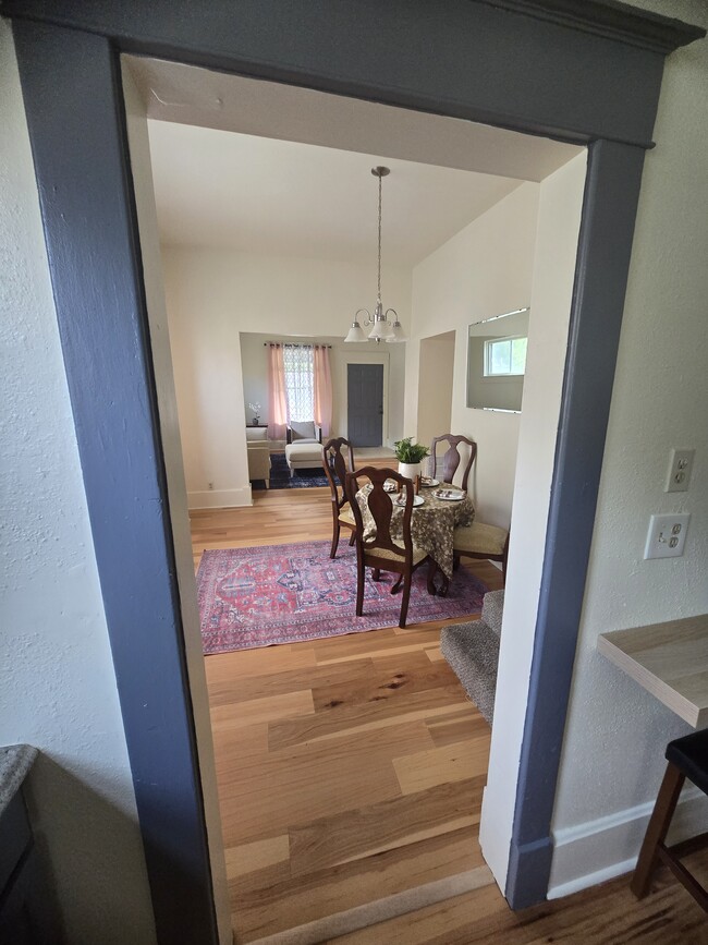 Photo - 1717 S Moffet Ave