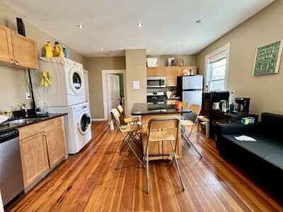 Building Photo - 252 Cypress St Unit 2