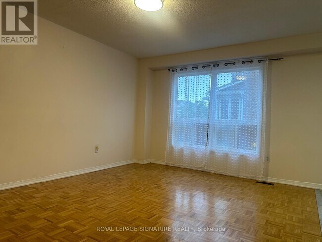 Photo - 28 Pompano Pl