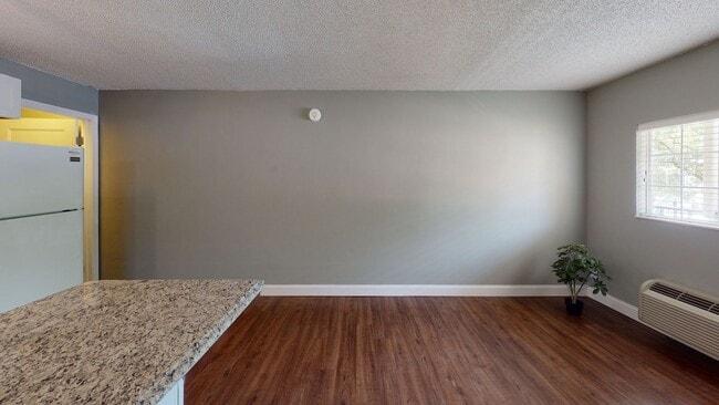 Photo - Live in the Heart of Fort Sanders | 1BR Co... Unit ET306 BR1 (HOLJ)
