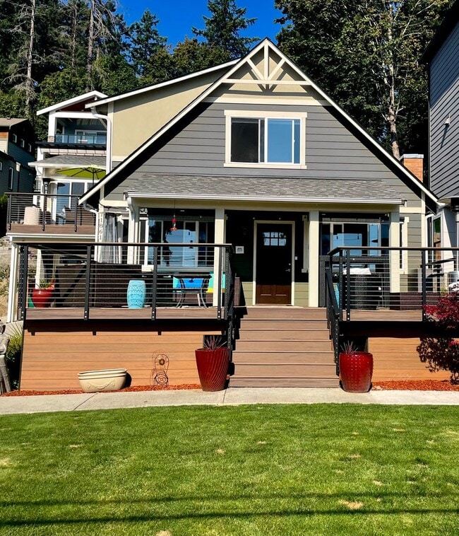 Building Photo - Amazing 4bed/2.5bath with Bonus Room in Juanita!!