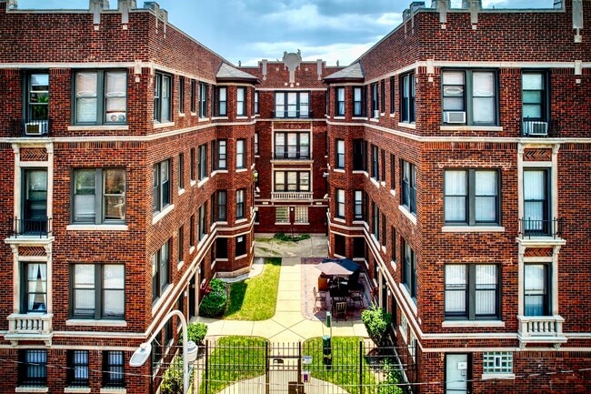 Building Photo - 1653 W Jonquil Terrace Unit 29 Rental