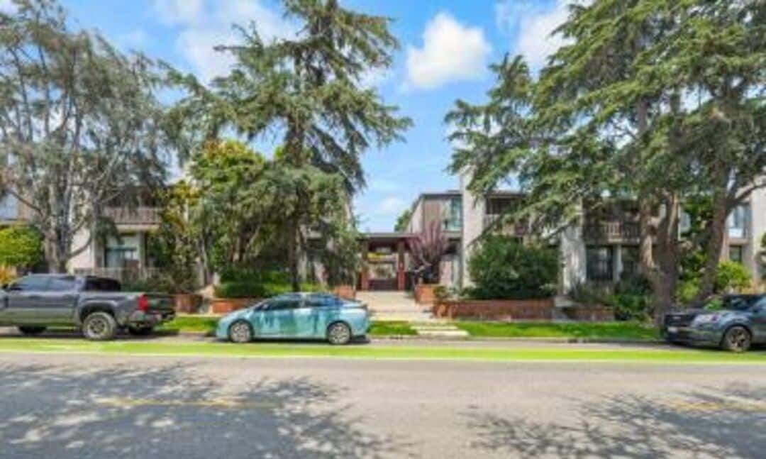 Photo - 925 14th St Unidad 20