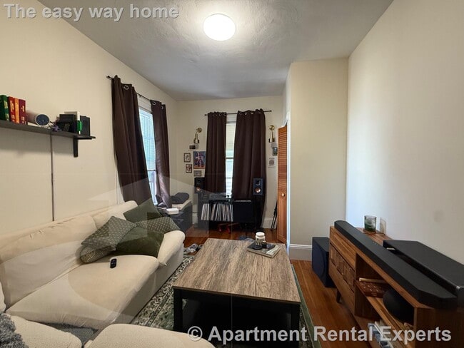 Photo - 235 A Highland Ave Unit #2