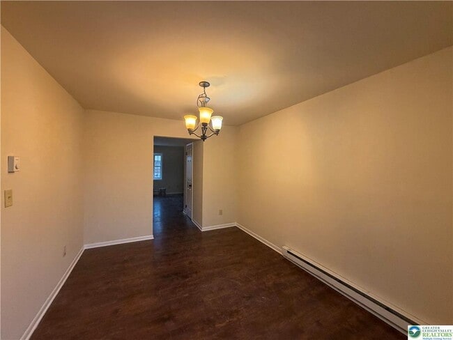 Photo - 1199 Eagle St