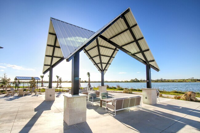 Canopy Courtyard