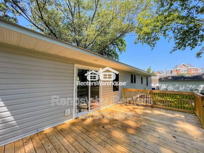 Photo - 5 Paddock Dr