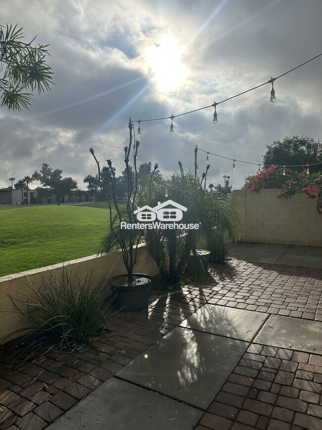 Photo - 8805 S 51st St