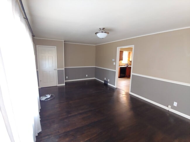 Foto principal - 510 S 72nd St Unidad Lower