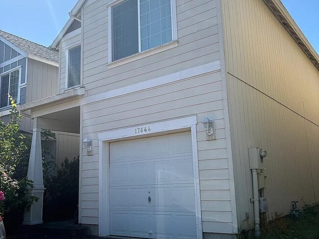 Building Photo - 17644 SW Lawton St
