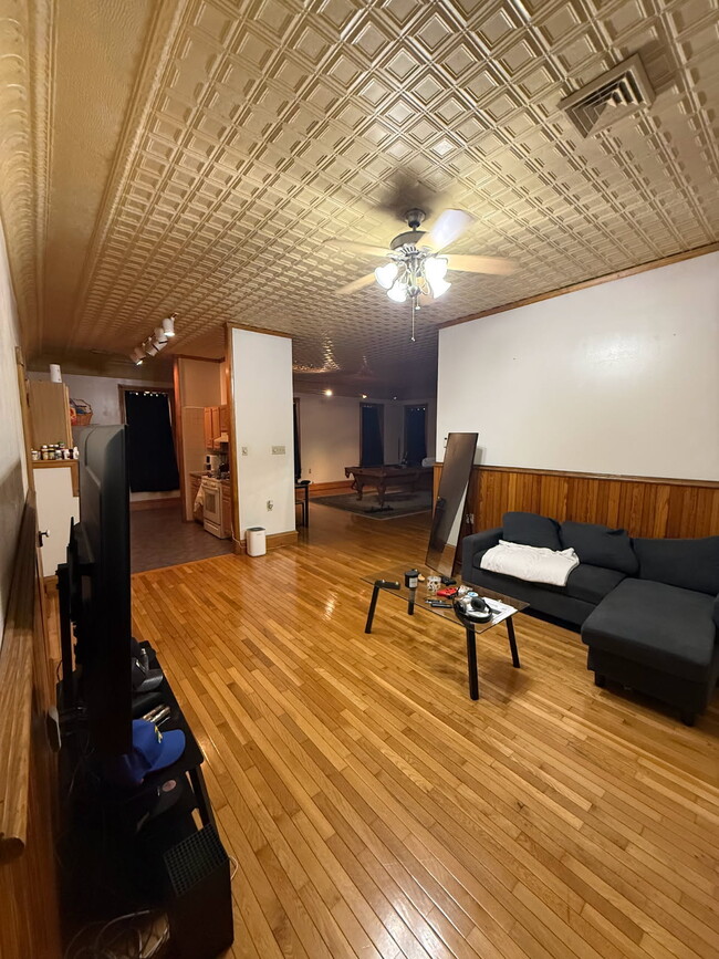 Photo - 3039 Kutztown Rd Unit Third Floor