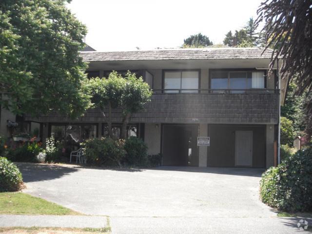 Building Photo - 2 bedroom in Seattle WA 98116 Unit 3056 Alki Ave SW Rental