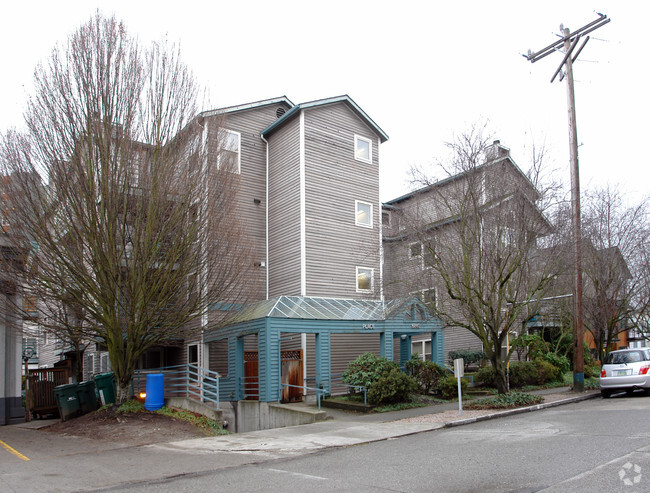 Building Photo - Oswego Place Apartments