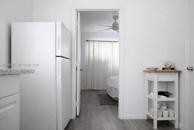 Photo - 6250 NW Miami Pl Unidad 2