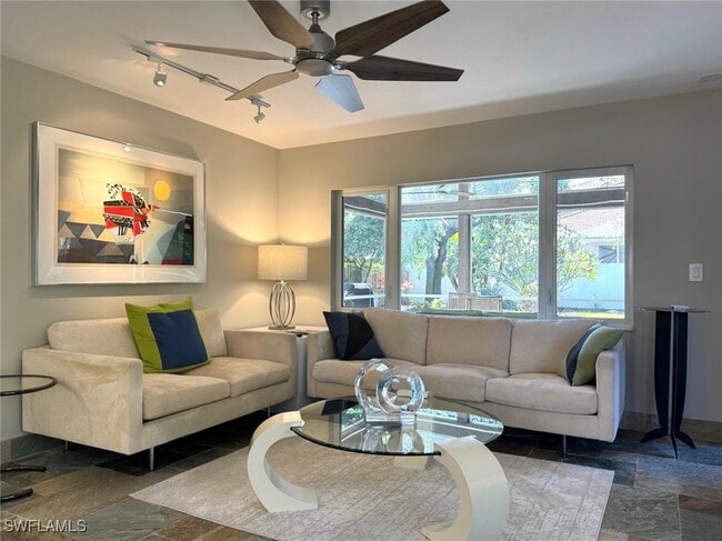 Photo - 668 95th Ave N