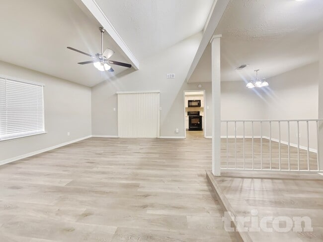 Photo - 16307 Bird Dog Ct