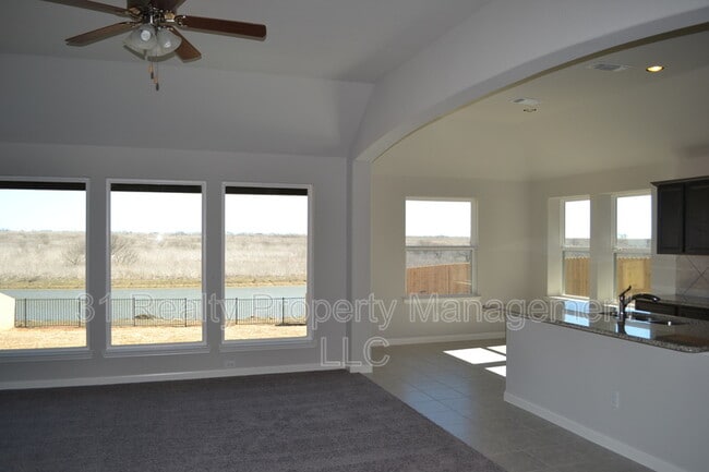 Photo - 5090 Royal Springs Dr