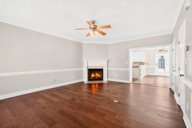 Photo - 102 Madison Grove Pl